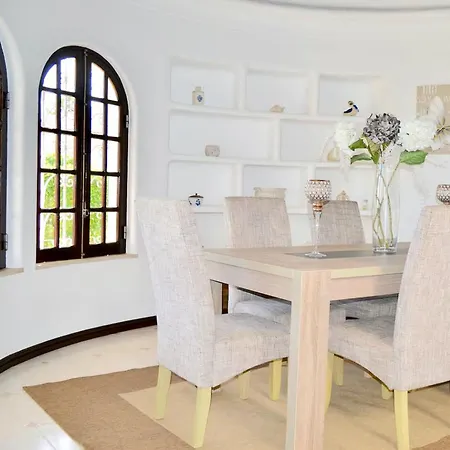 Prázdninový dům With Private Swimming Pool And Sea Views Albufeira